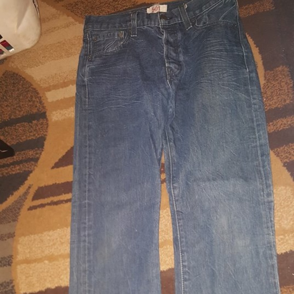 2 Mens levi jeans 30x30
